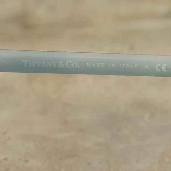 Tiffany & Co. TF2075 Love Glasses Designer Celebrity Luxury  display picture 2